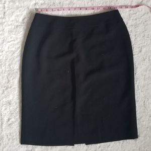 Ann Taylor black pencil skirt